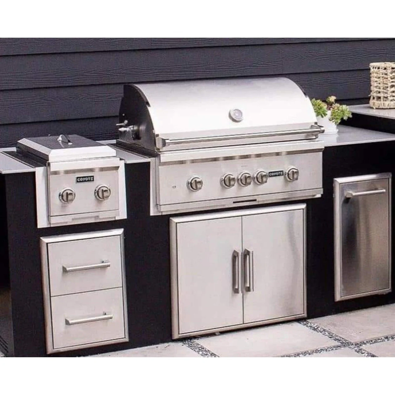 Coyote 42" SL-Series Grill Package - Includes SL-Series 42" Built-In Grill with Sear Zone & Rotisserie, 39" Double Access Door & 12" Built-In Double Side Burner - C3SL42+CDA2439+C1DB - Image 29