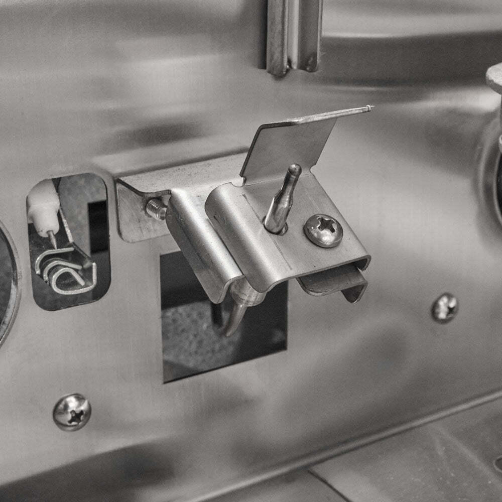 Coyote CL-Series 42" Built-In Grill - C3CL42 - Image 11